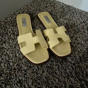 Steve Madden Hadyn Sandal